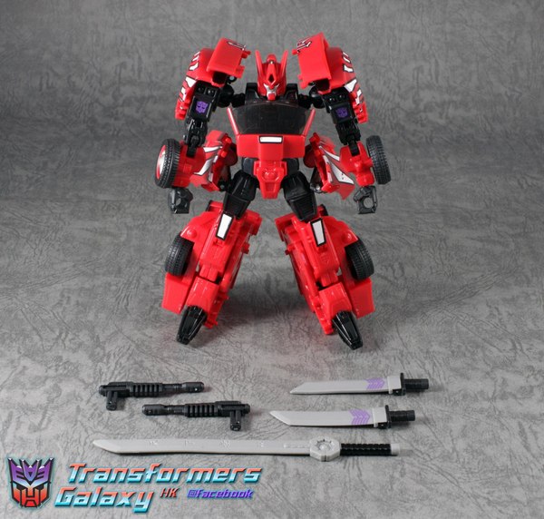 その他 Transformers Shattered Glass TFCC First Looks at TFCC Shattered Glass Drift - In-Hand Images